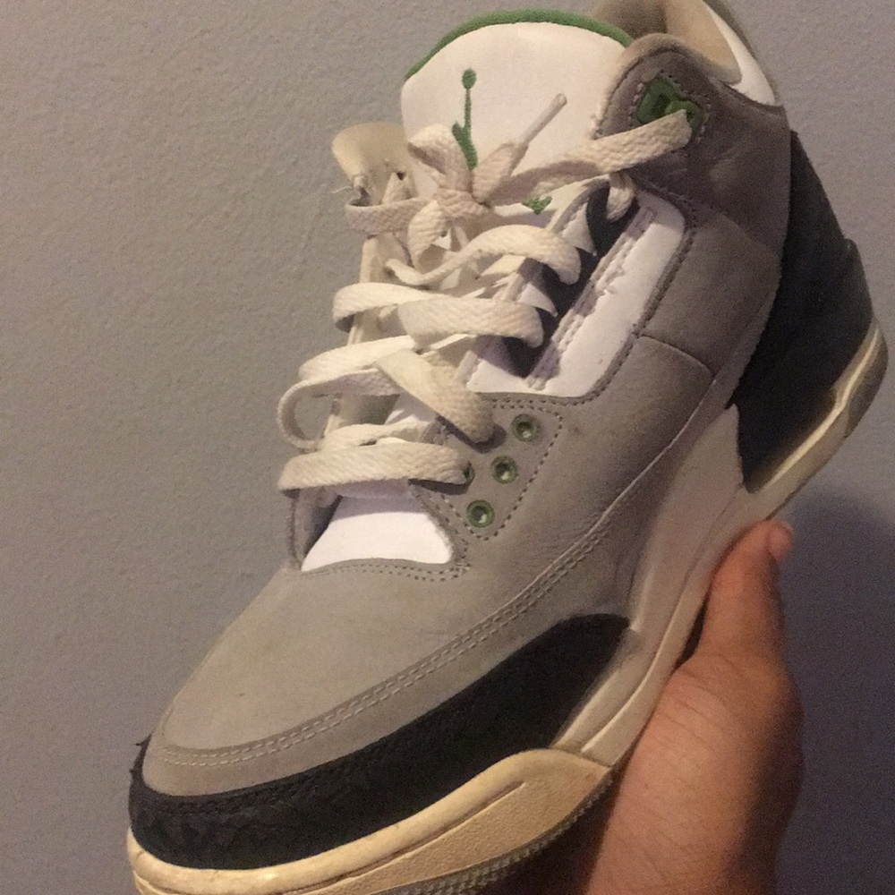 Air Jordan 3 cements green